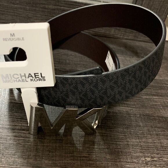 MICHAEL KORS TWIST REVERSIBLE BELT BLACK BROWN SILVER METAL BUCKLE MK LOGO NWT - Picture 1 of 6